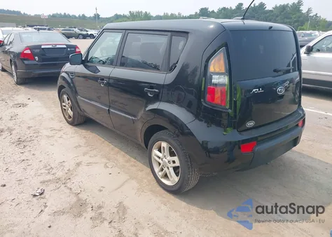 2011 Kia Soul + из США, поврежденный, VIN KNDJT2A25B7313854